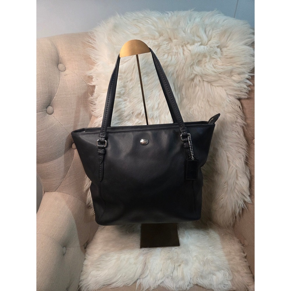 C176 Coach Peyton tote